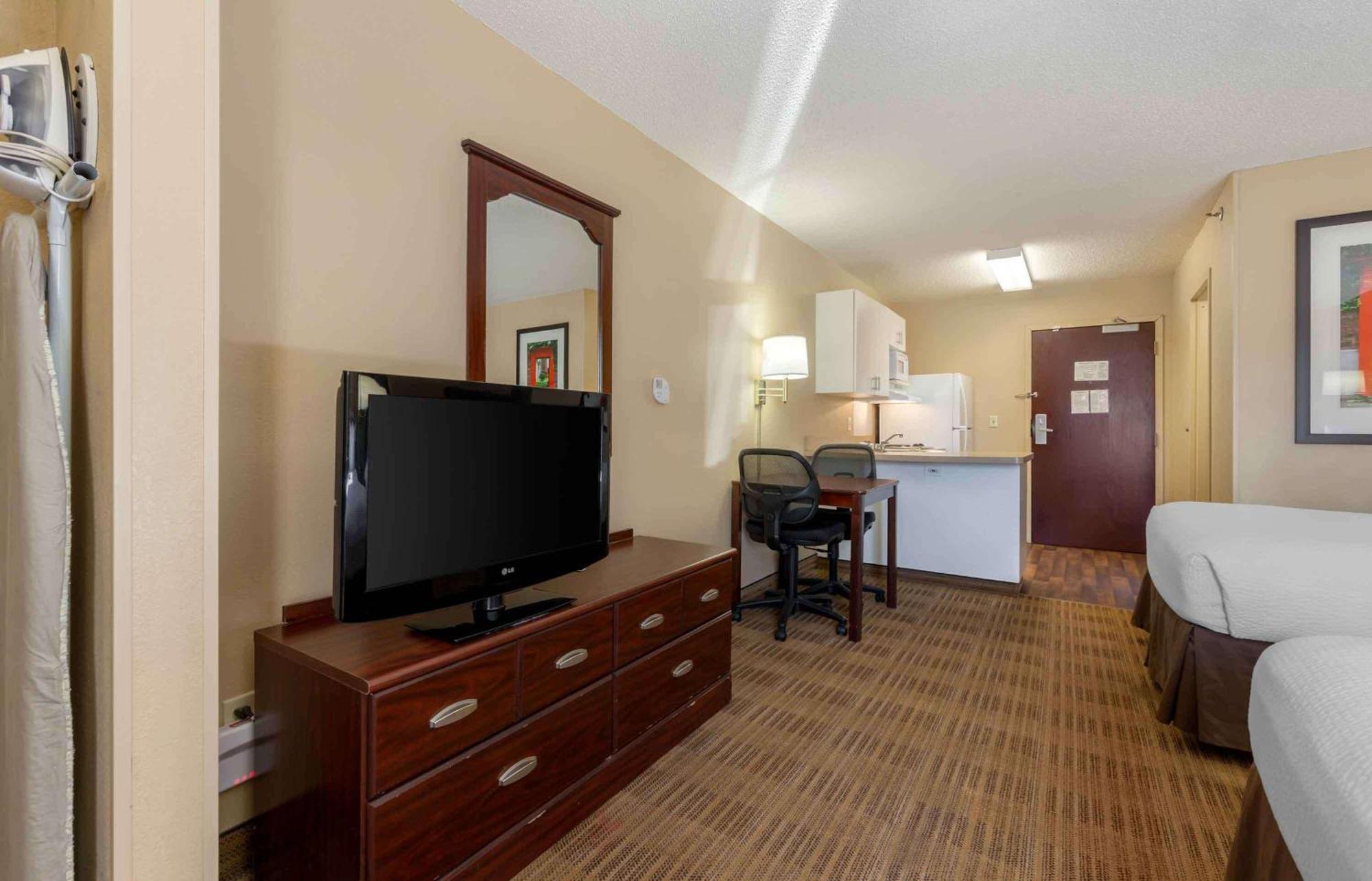 Extended Stay America Suites - Rockford - I-90 Eksteriør billede