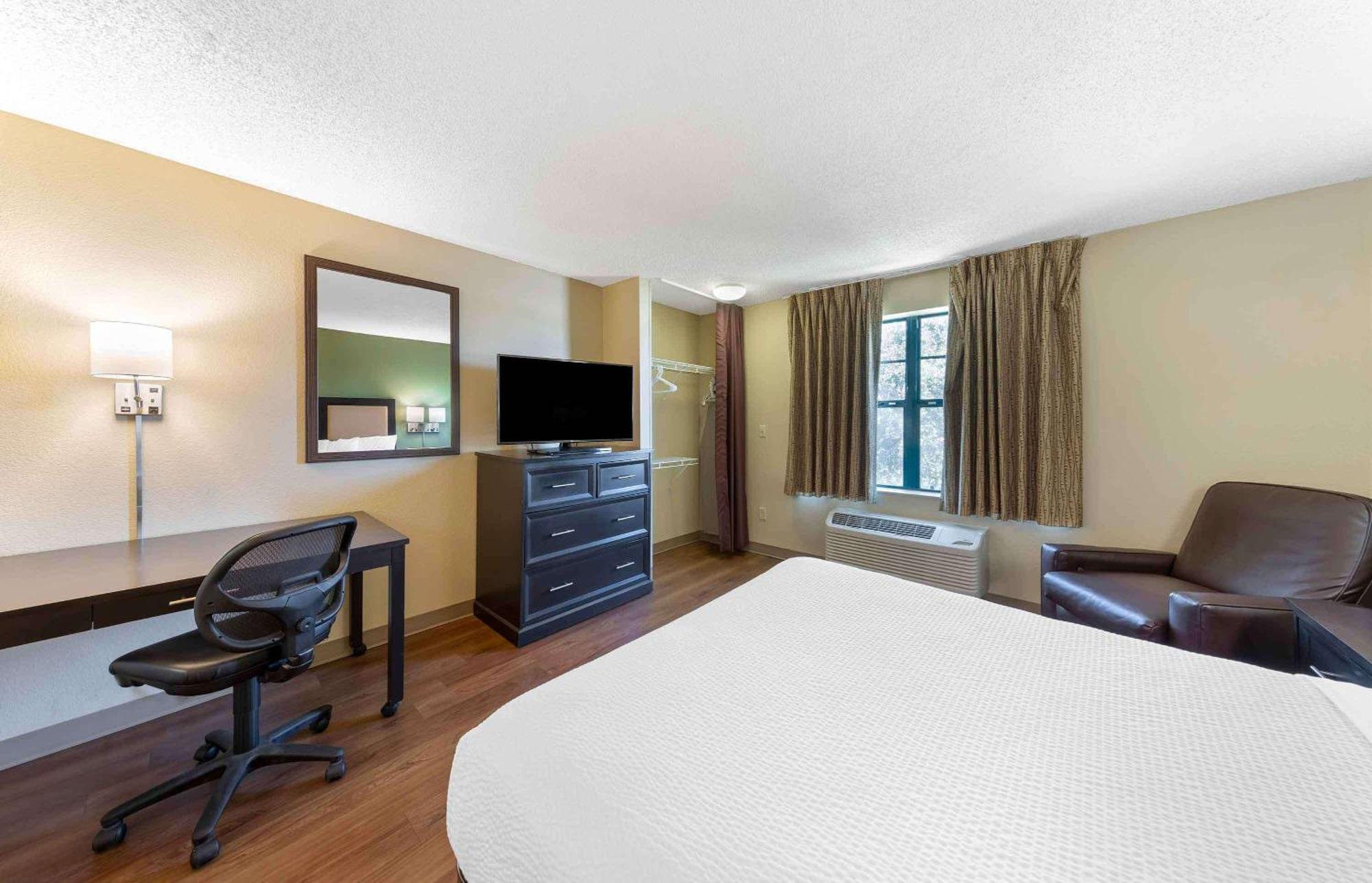 Extended Stay America Suites - Rockford - I-90 Eksteriør billede