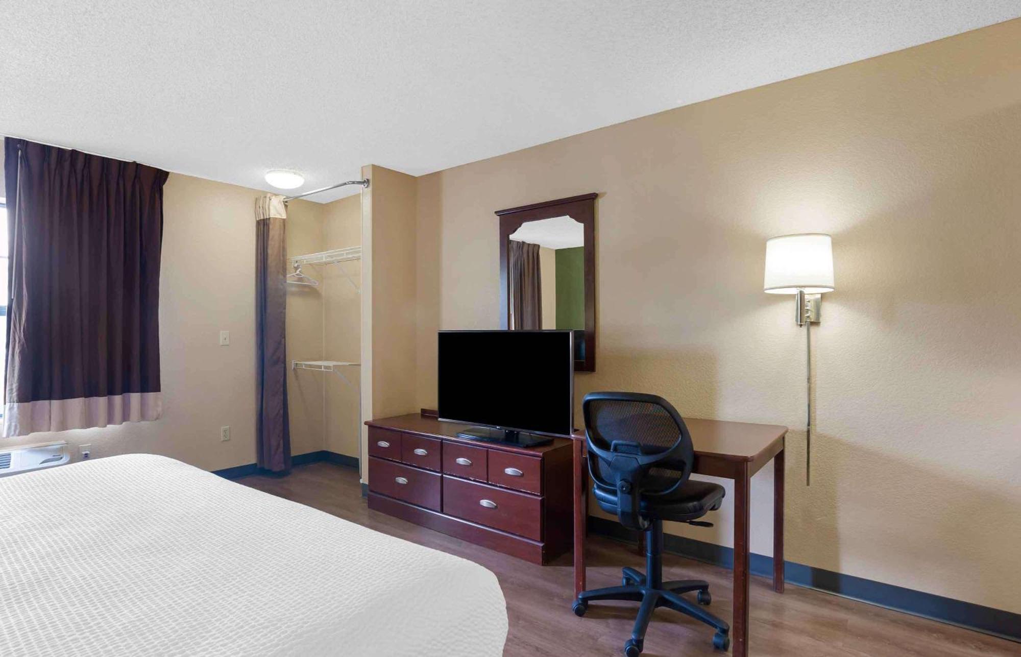 Extended Stay America Suites - Rockford - I-90 Eksteriør billede