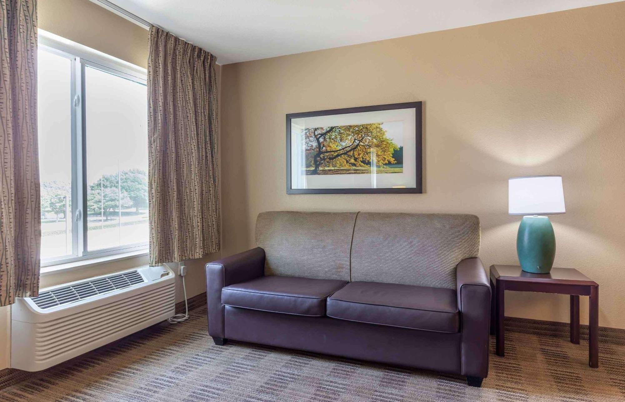 Extended Stay America Suites - Rockford - I-90 Eksteriør billede