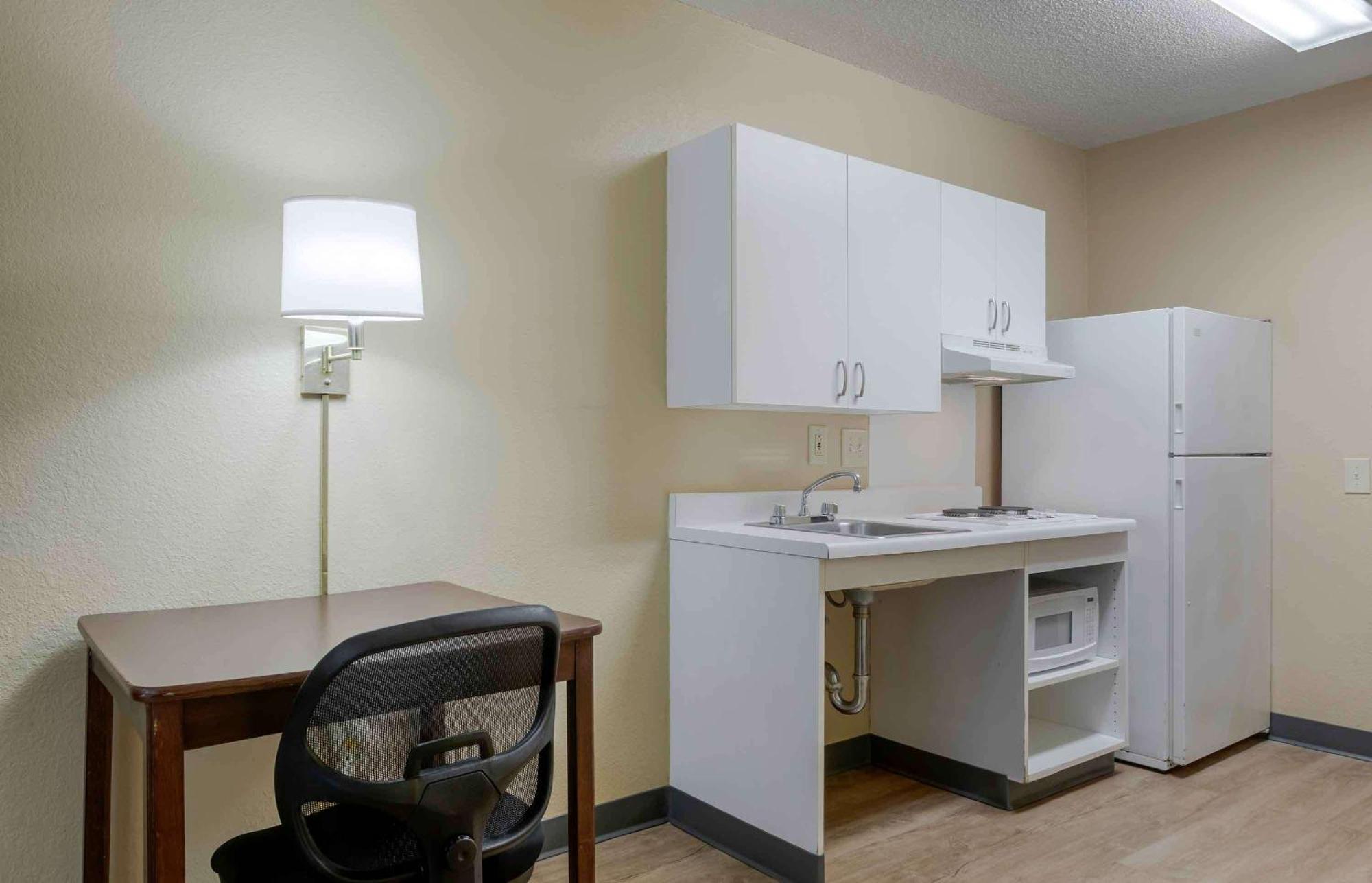 Extended Stay America Suites - Rockford - I-90 Eksteriør billede